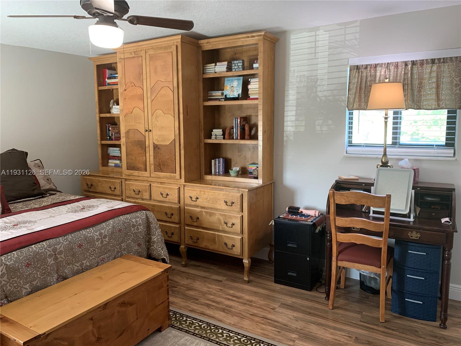 MILES GRANT CONDO - Residential