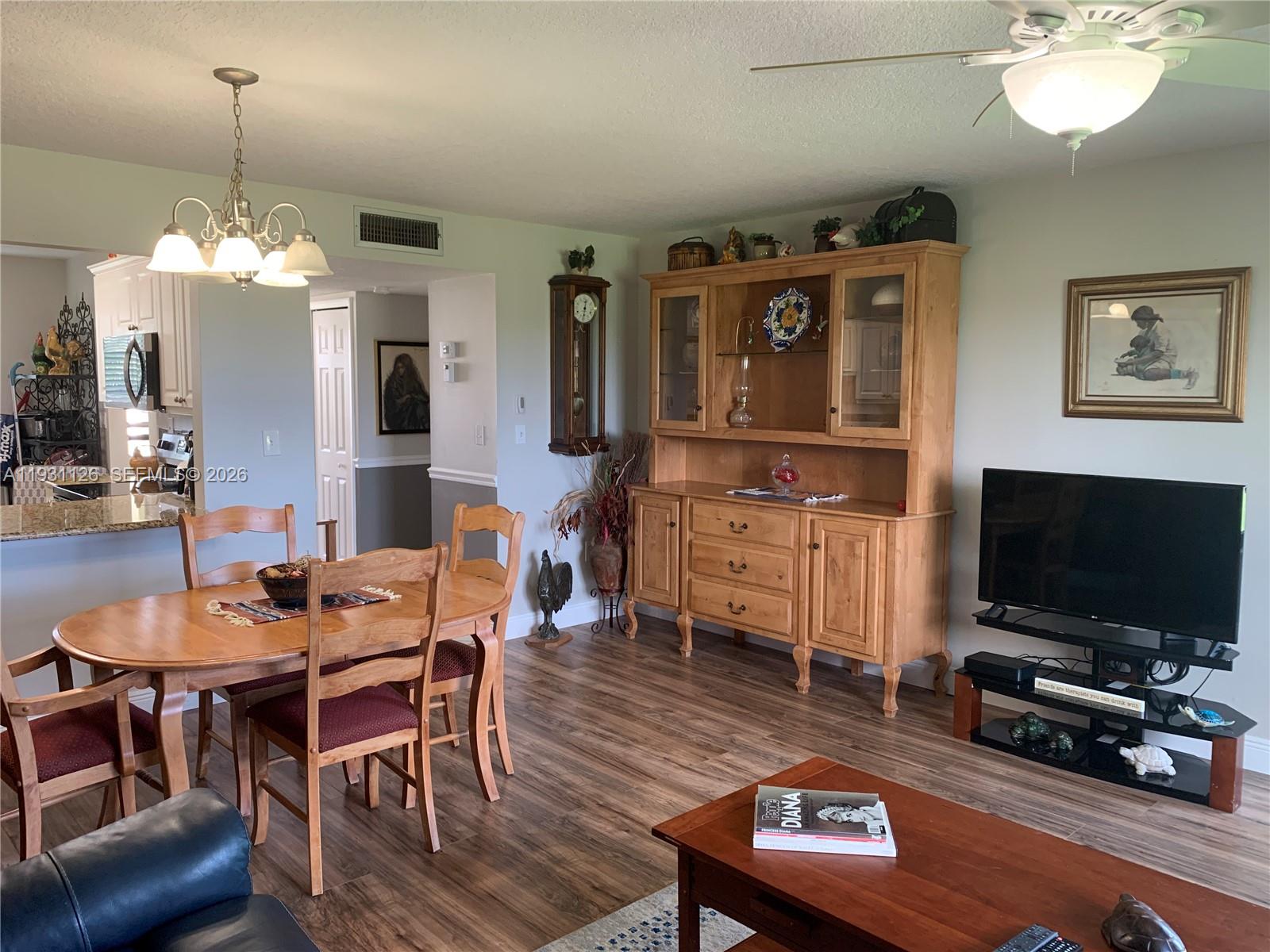 MILES GRANT CONDO - Residential