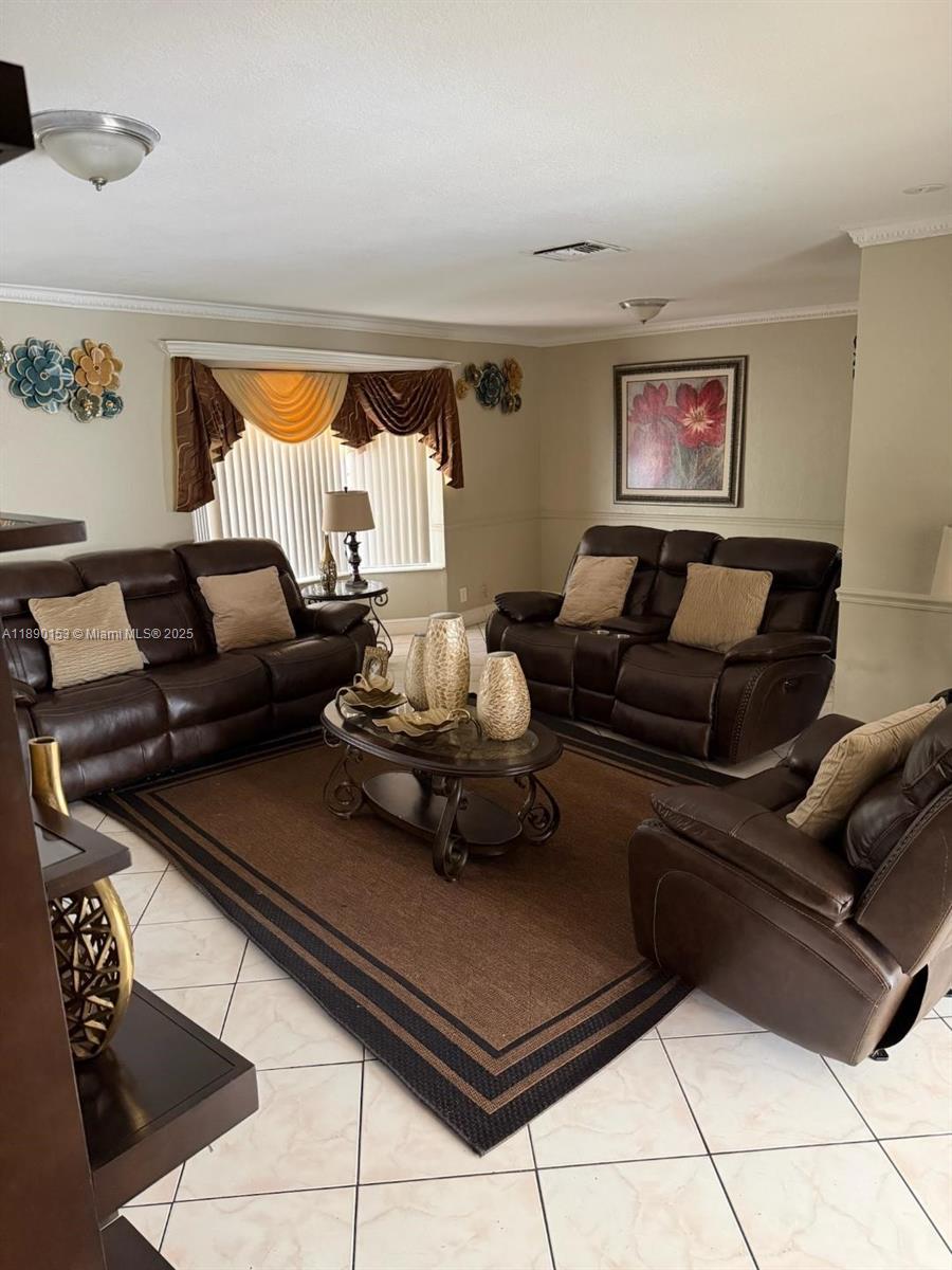 ORIOLE ESTATES SEC 4 - Residential