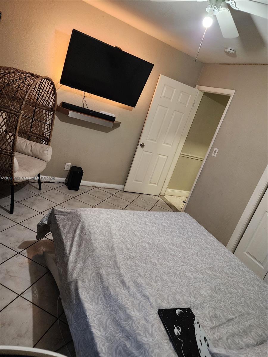 ORIOLE ESTATES SEC 4 - Residential