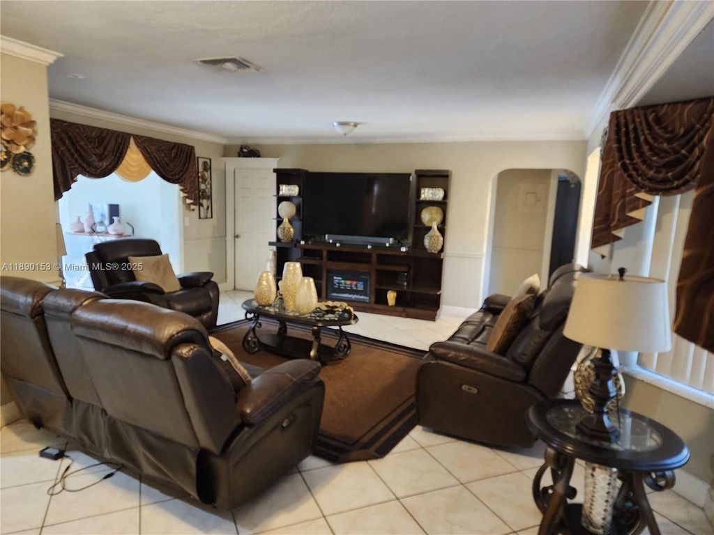 Photo of 4361 NW 35th Ave, Lauderdale Lakes, FL 33309 (MLS # A11890153)