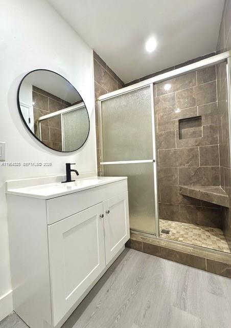 HOLLYWOOD LITTLE RANCHES - Residential Lease