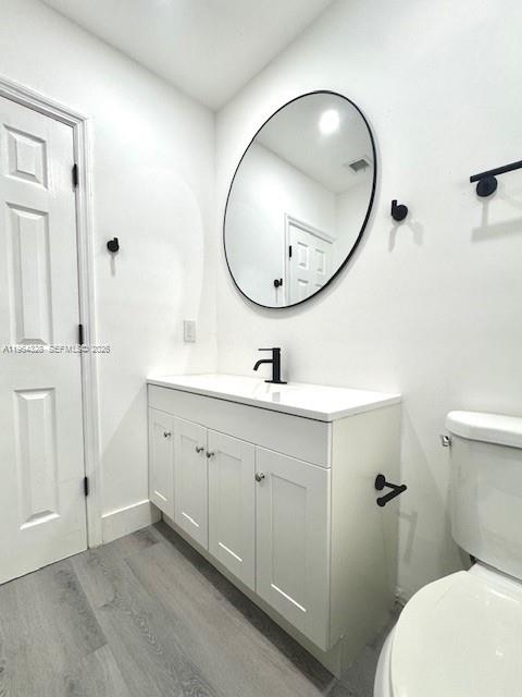 HOLLYWOOD LITTLE RANCHES - Residential Lease