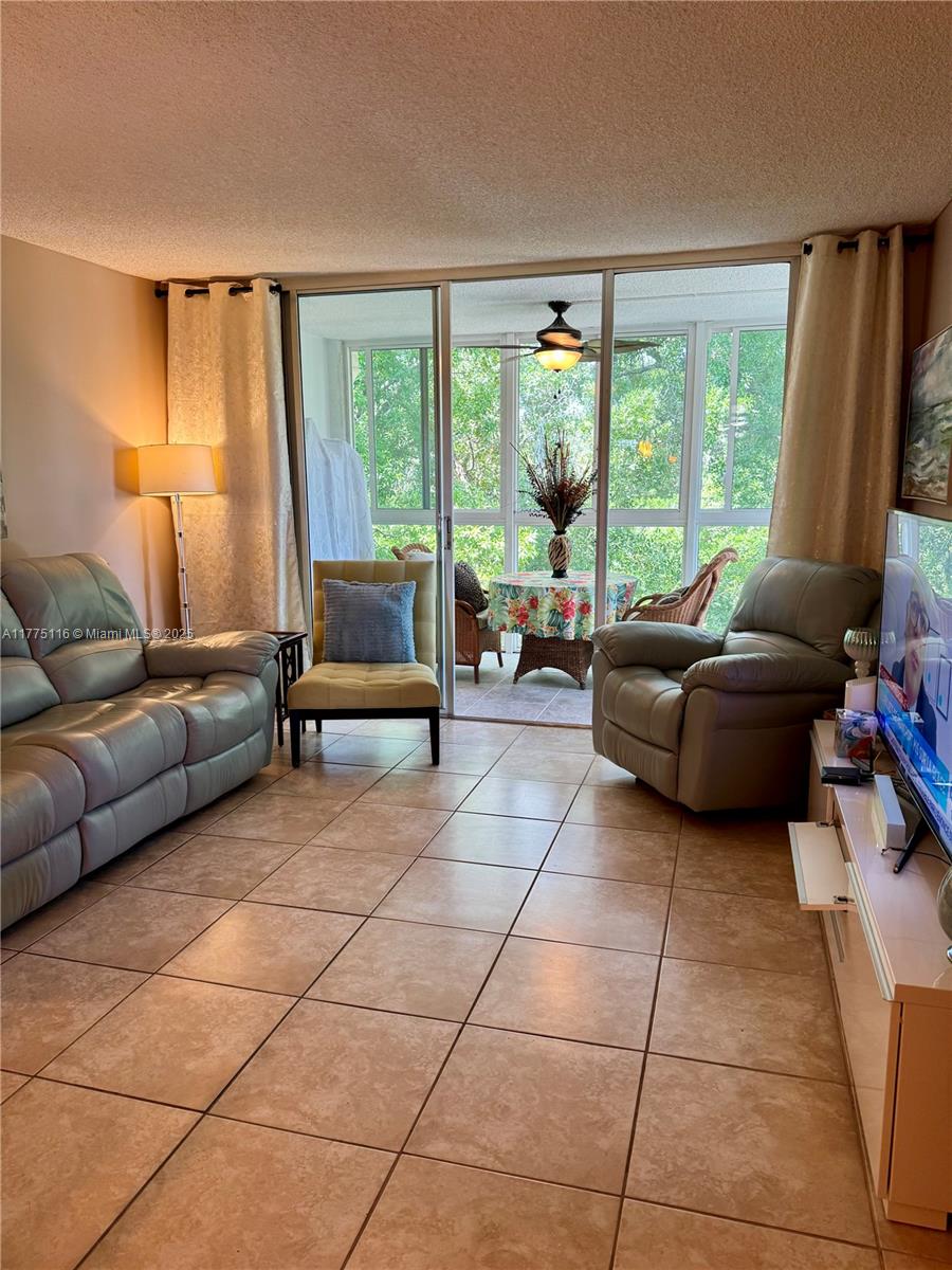 CYPRESS CHASE - Residential