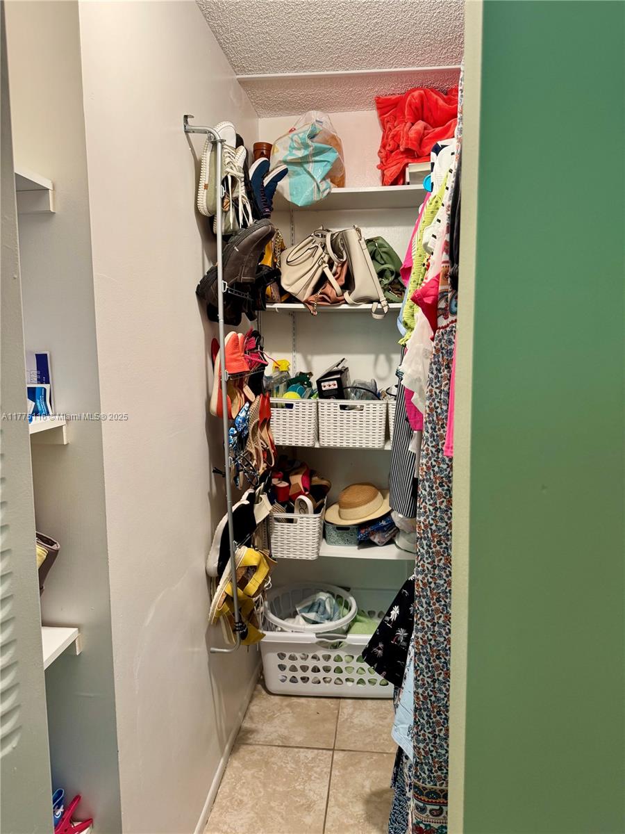 CYPRESS CHASE - Residential