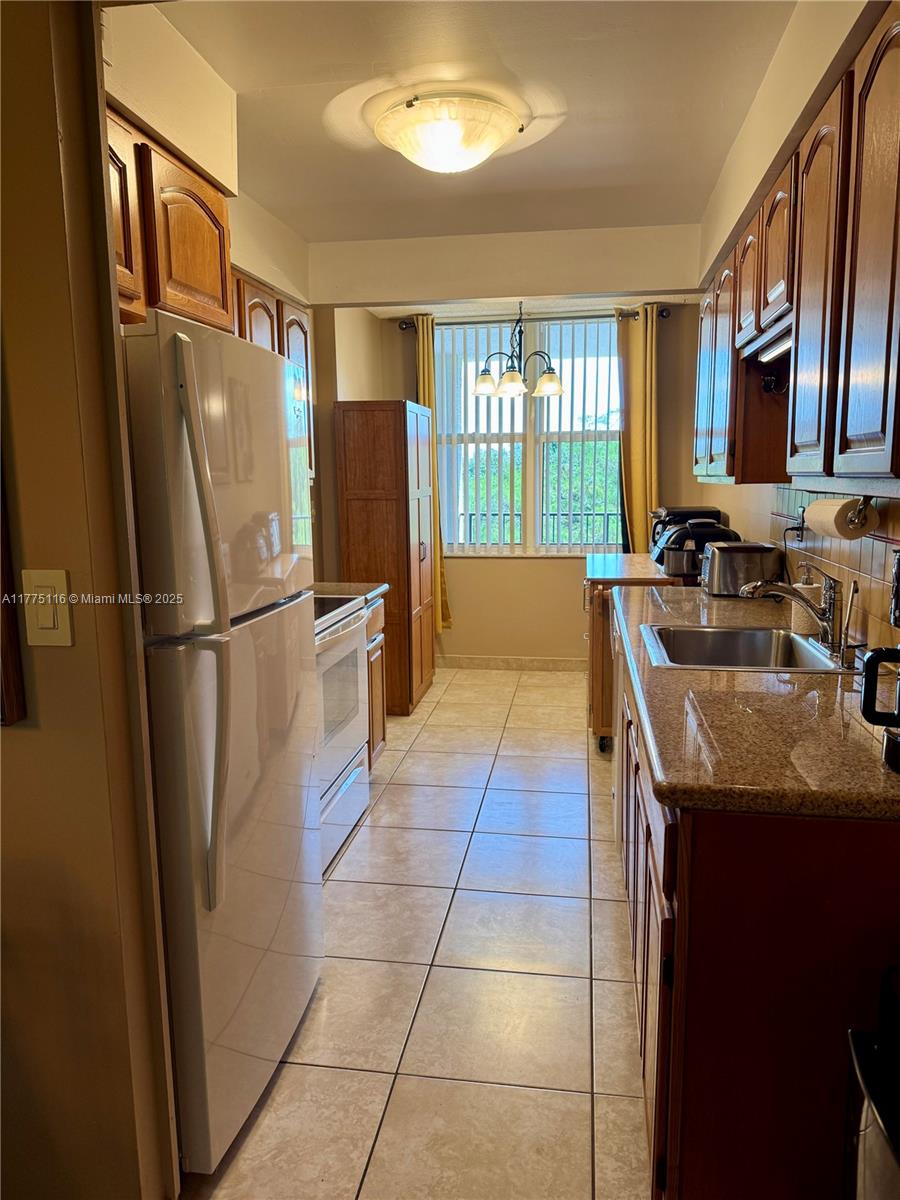 CYPRESS CHASE - Residential