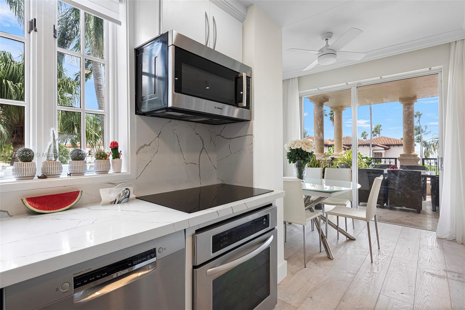 SEASIDE CONDO - Residential Lease