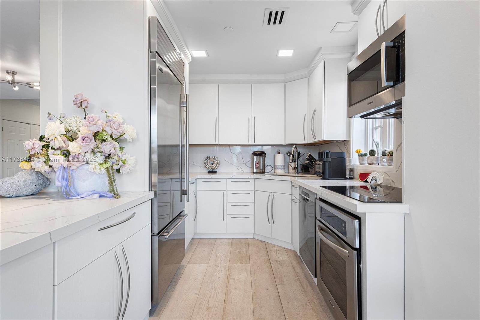 SEASIDE CONDO - Residential Lease