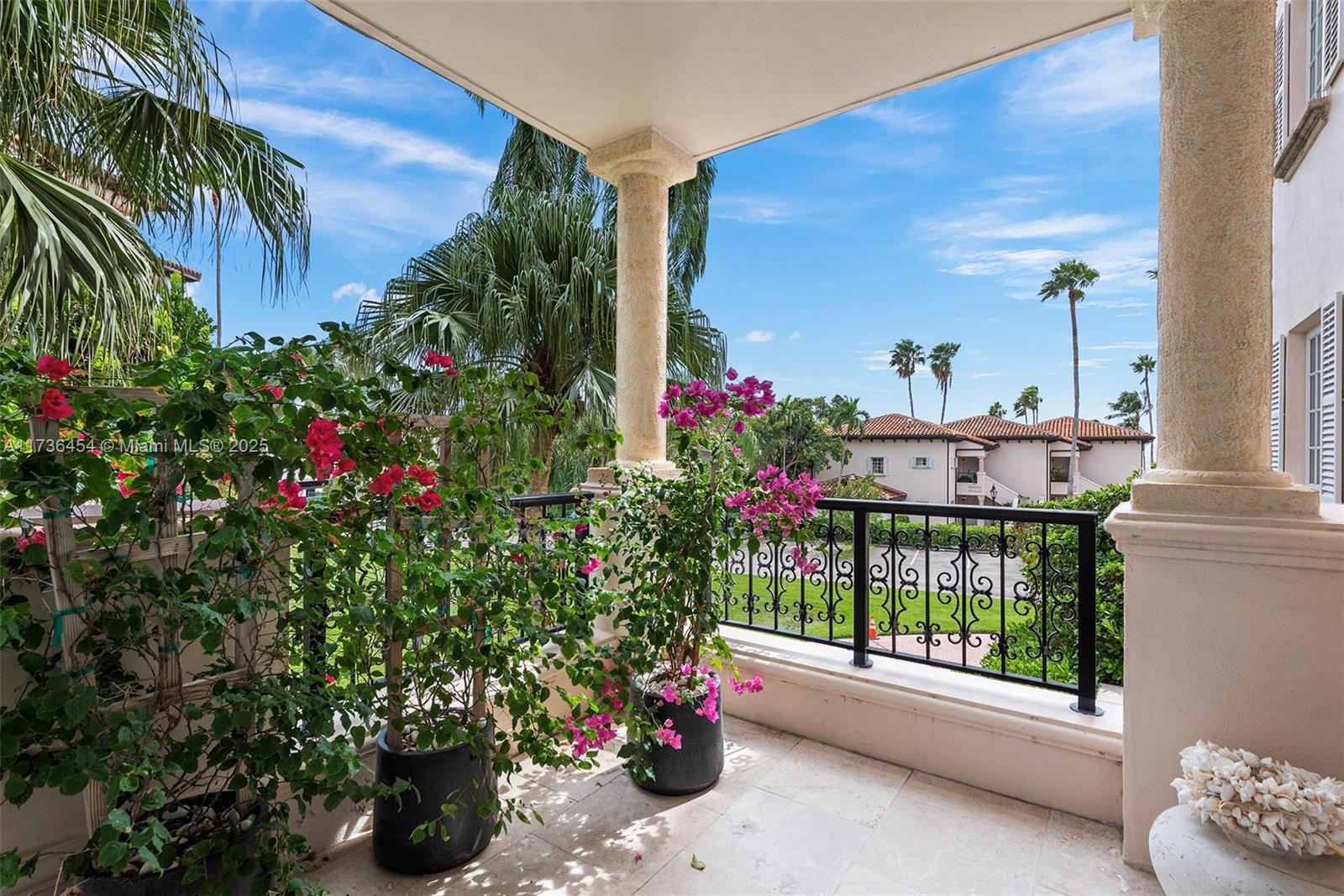 SEASIDE CONDO - Residential Lease