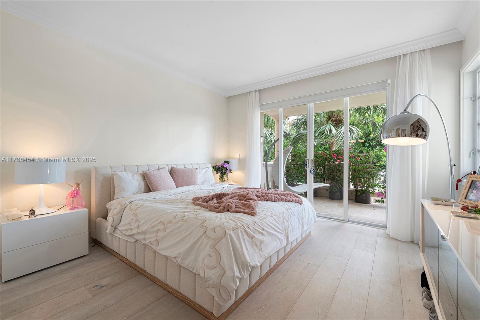 SEASIDE CONDO - Residential Lease