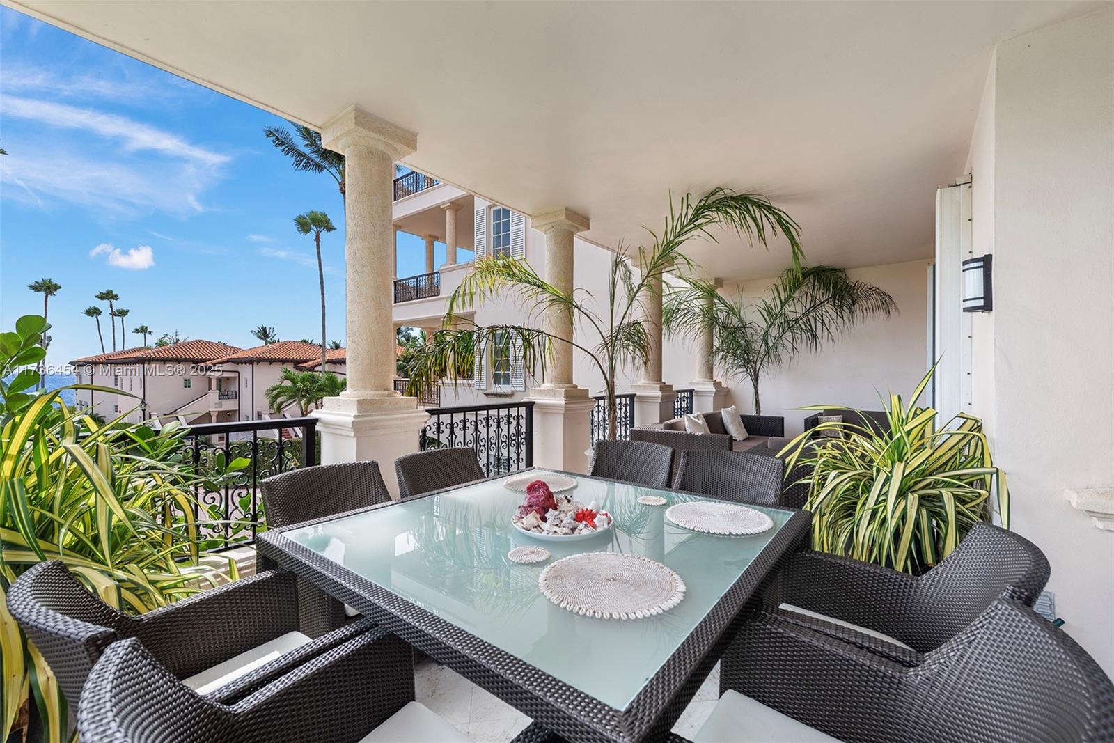 SEASIDE CONDO - Residential Lease