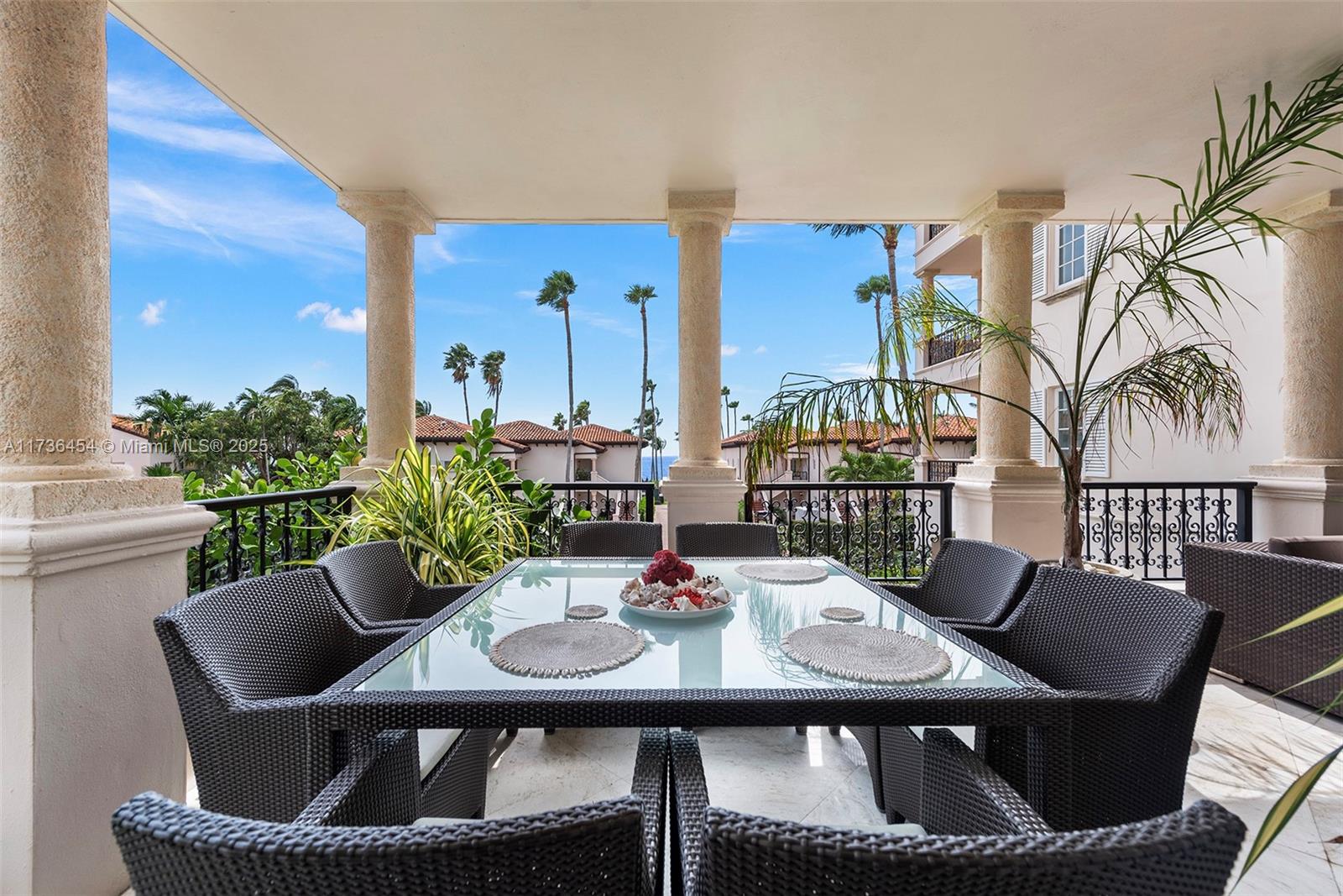 SEASIDE CONDO - Residential Lease