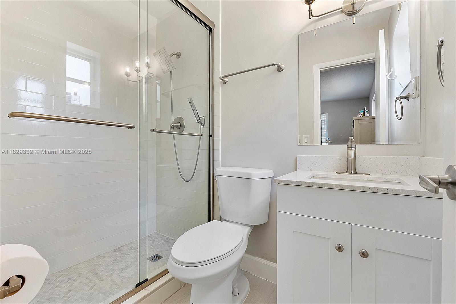 ORIOLE ESTATES SEC 6 - Residential