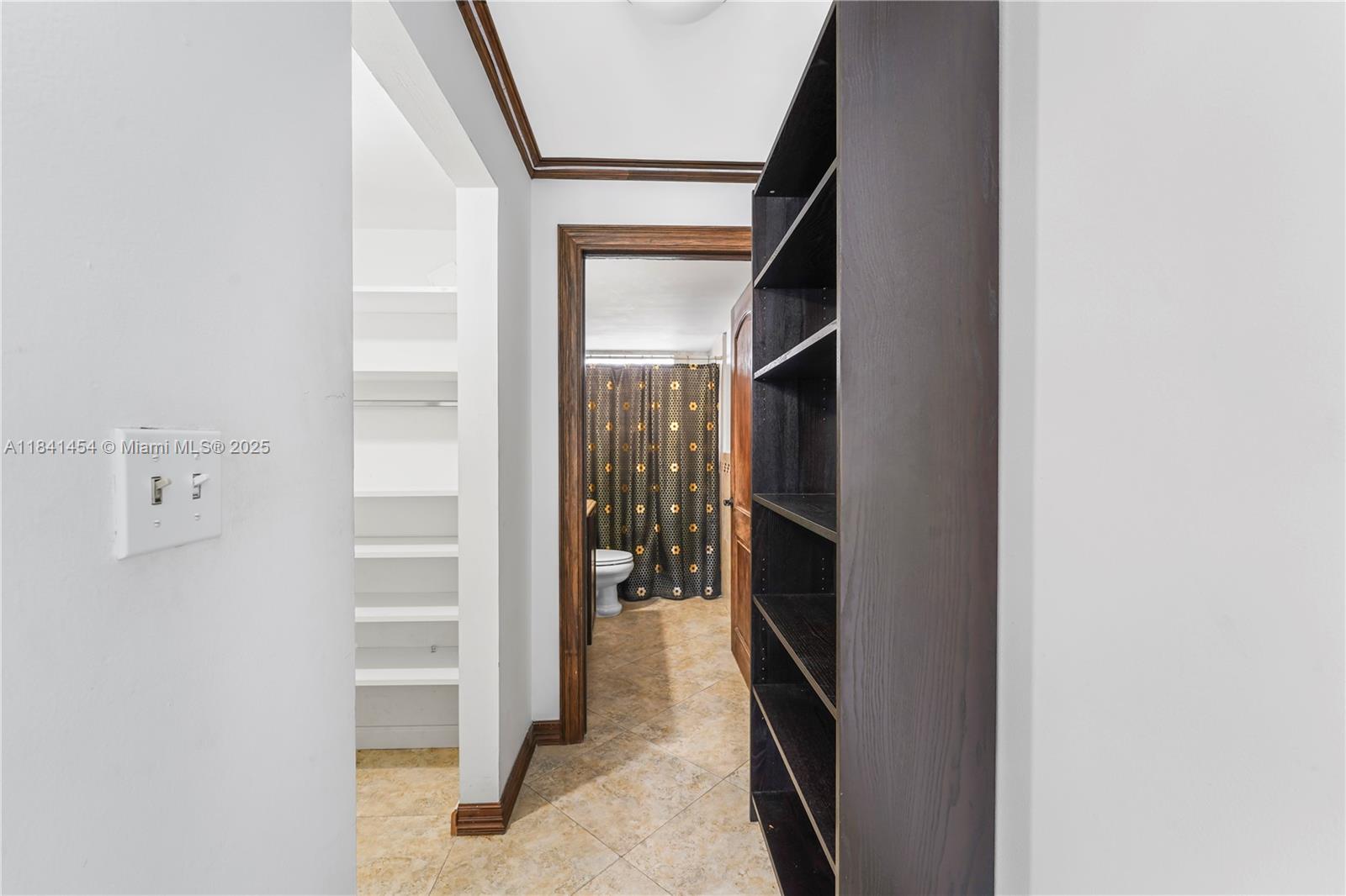 ALTON STAR CONDO - Residential Lease