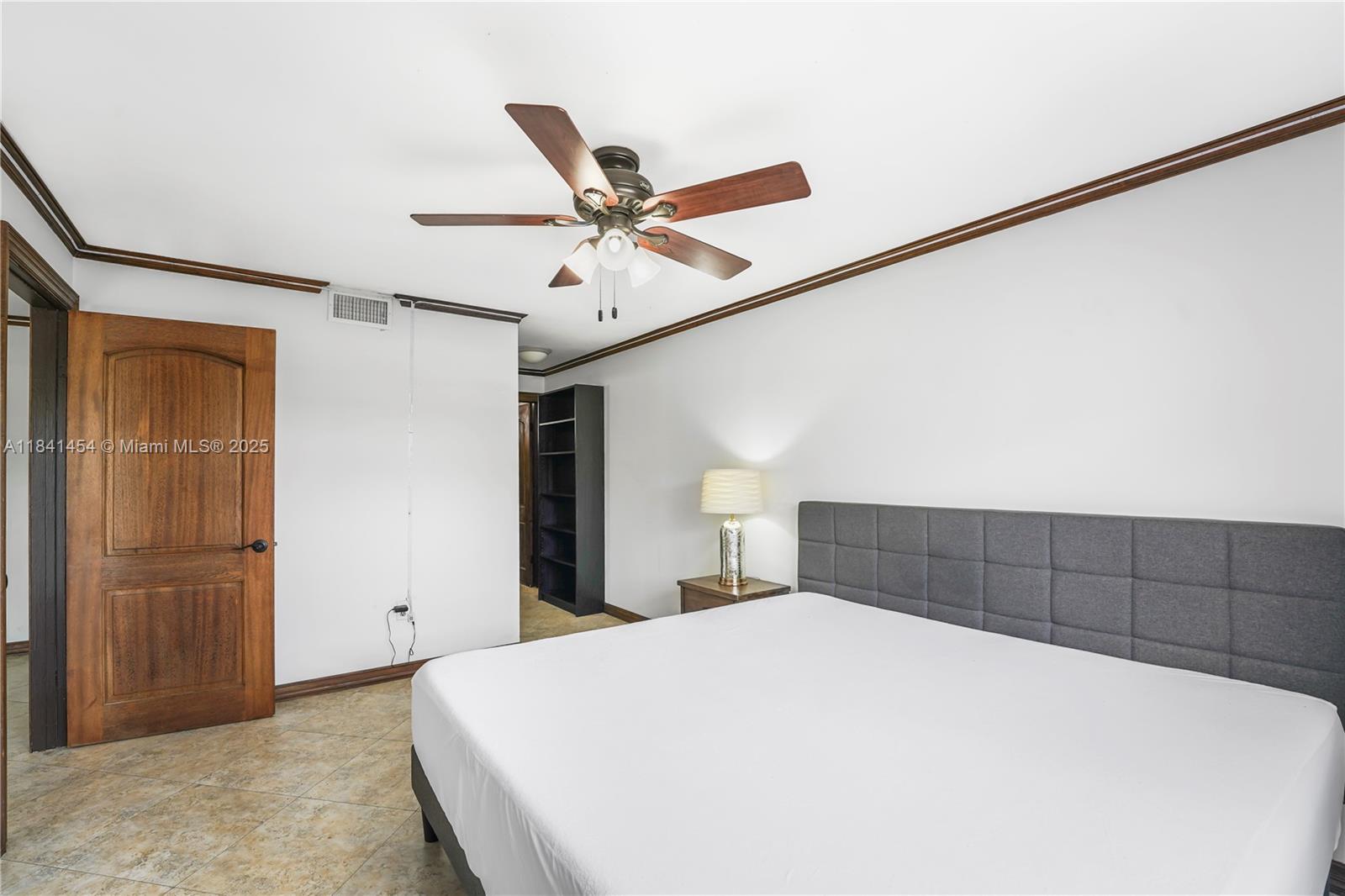 ALTON STAR CONDO - Residential Lease