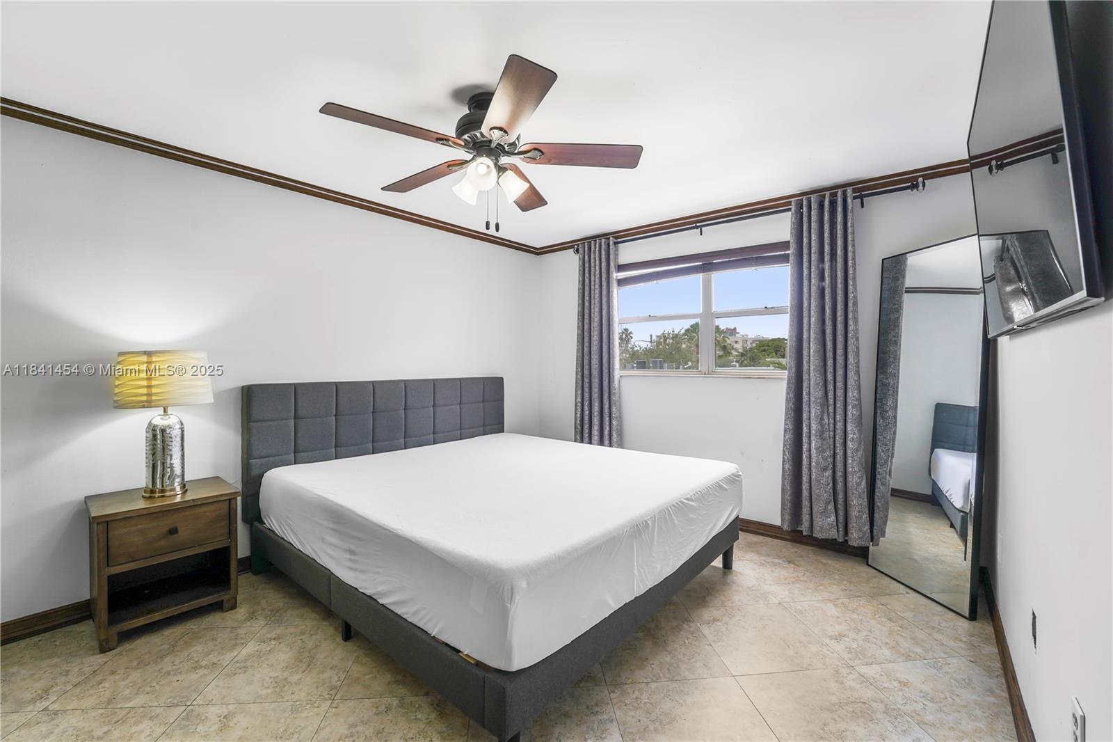 ALTON STAR CONDO - Residential Lease