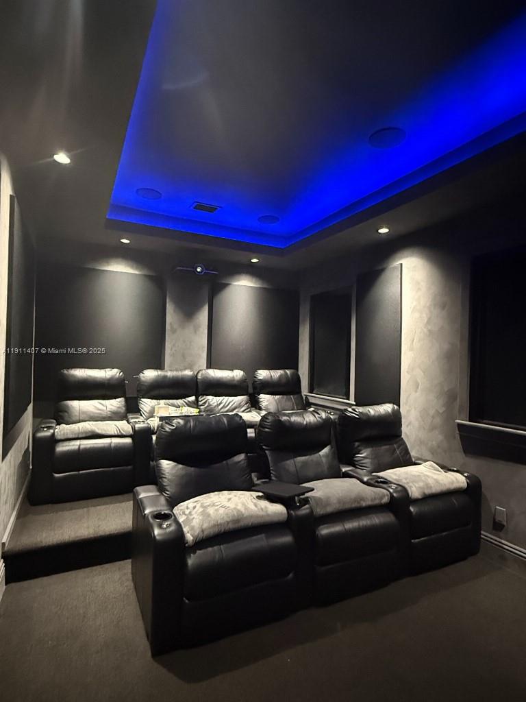 GABLES WATERWAY TOWNHOMES - Residential