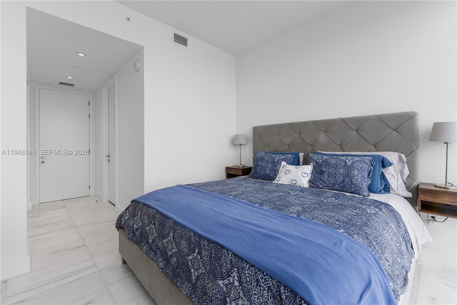 ESCOTTONIA PARK - Residential