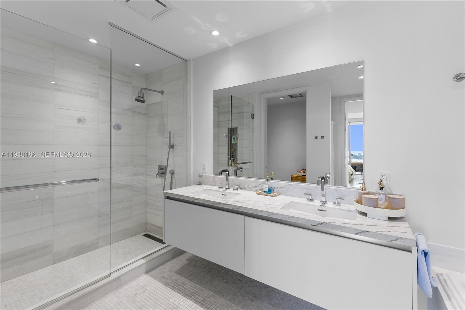 ESCOTTONIA PARK - Residential