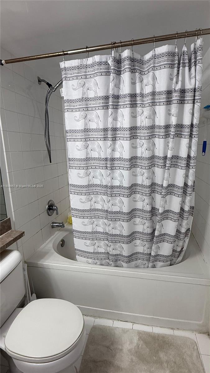 DEVONAIRE CONDO AT PEMBRO - Residential