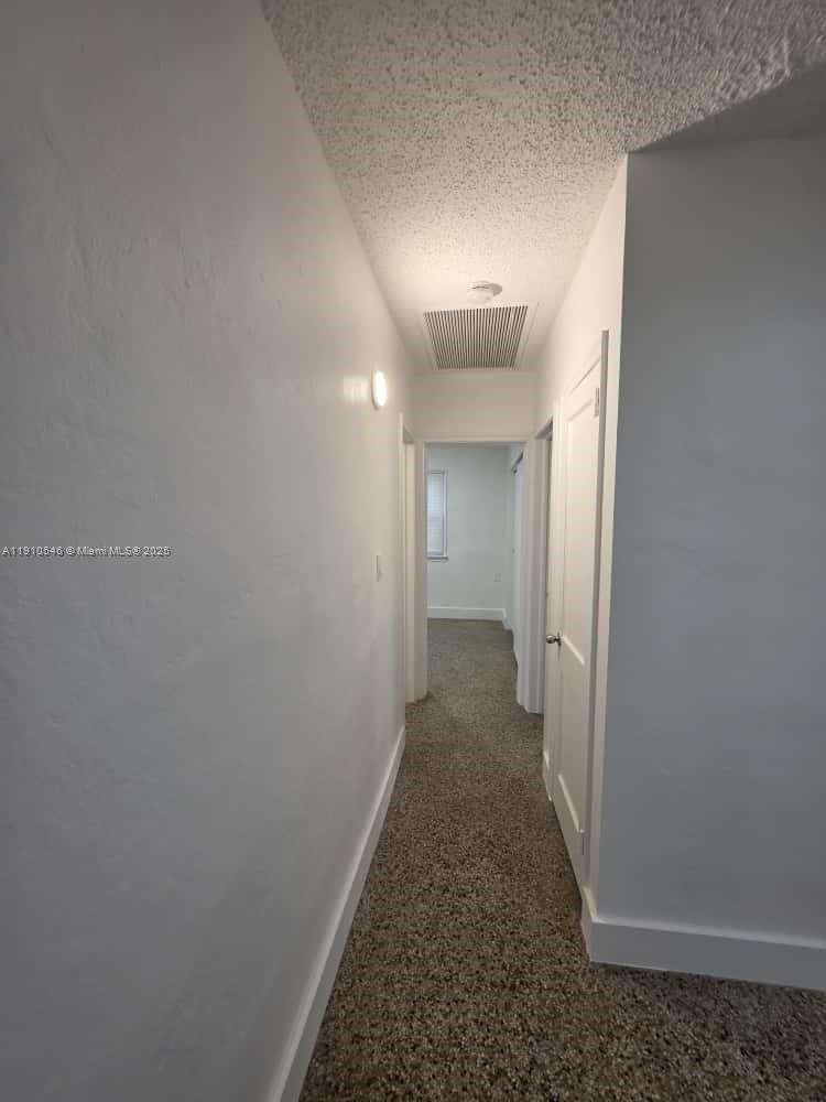 HOLLYWOOD - Residential Lease