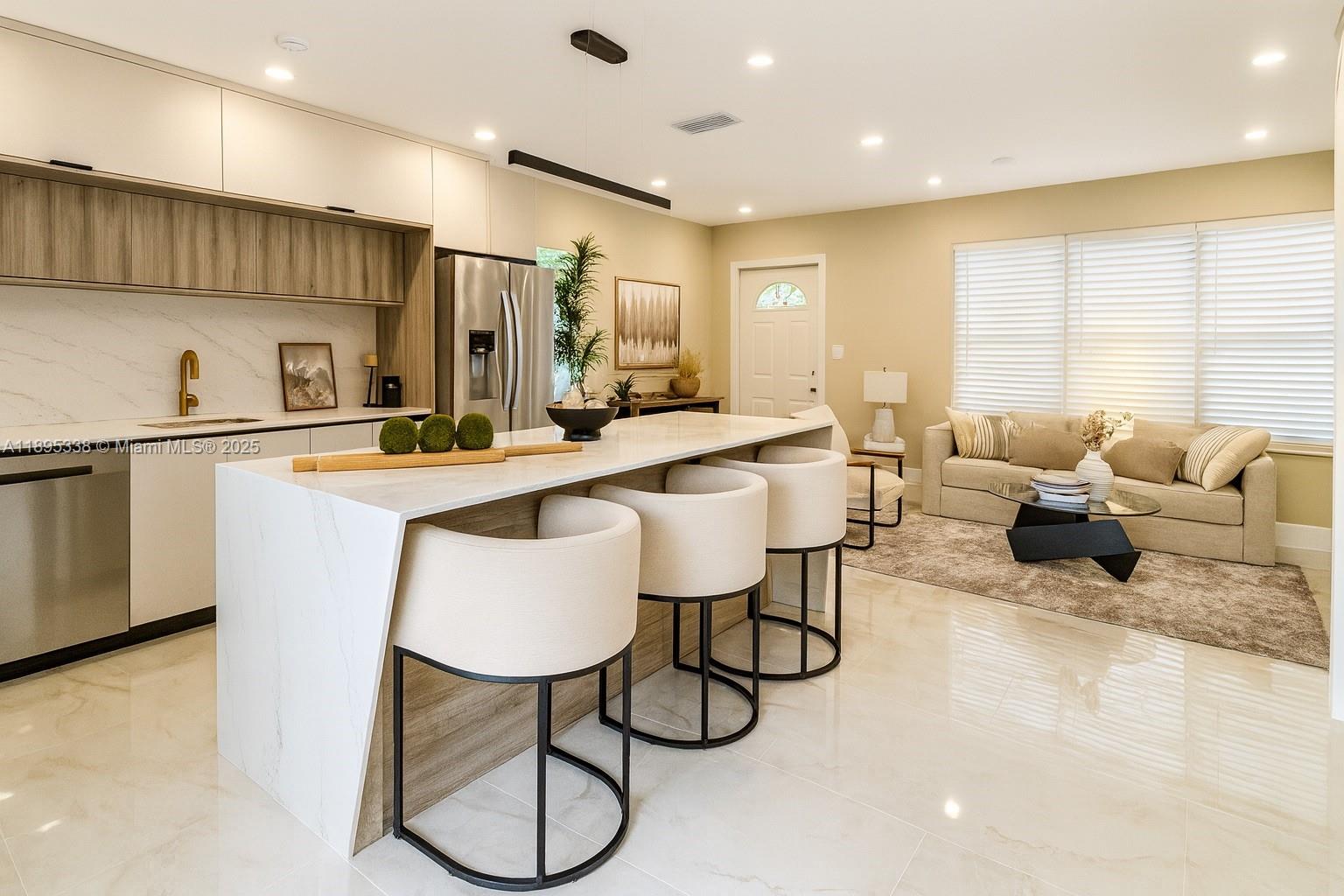 OAKLAND PARK - Residential