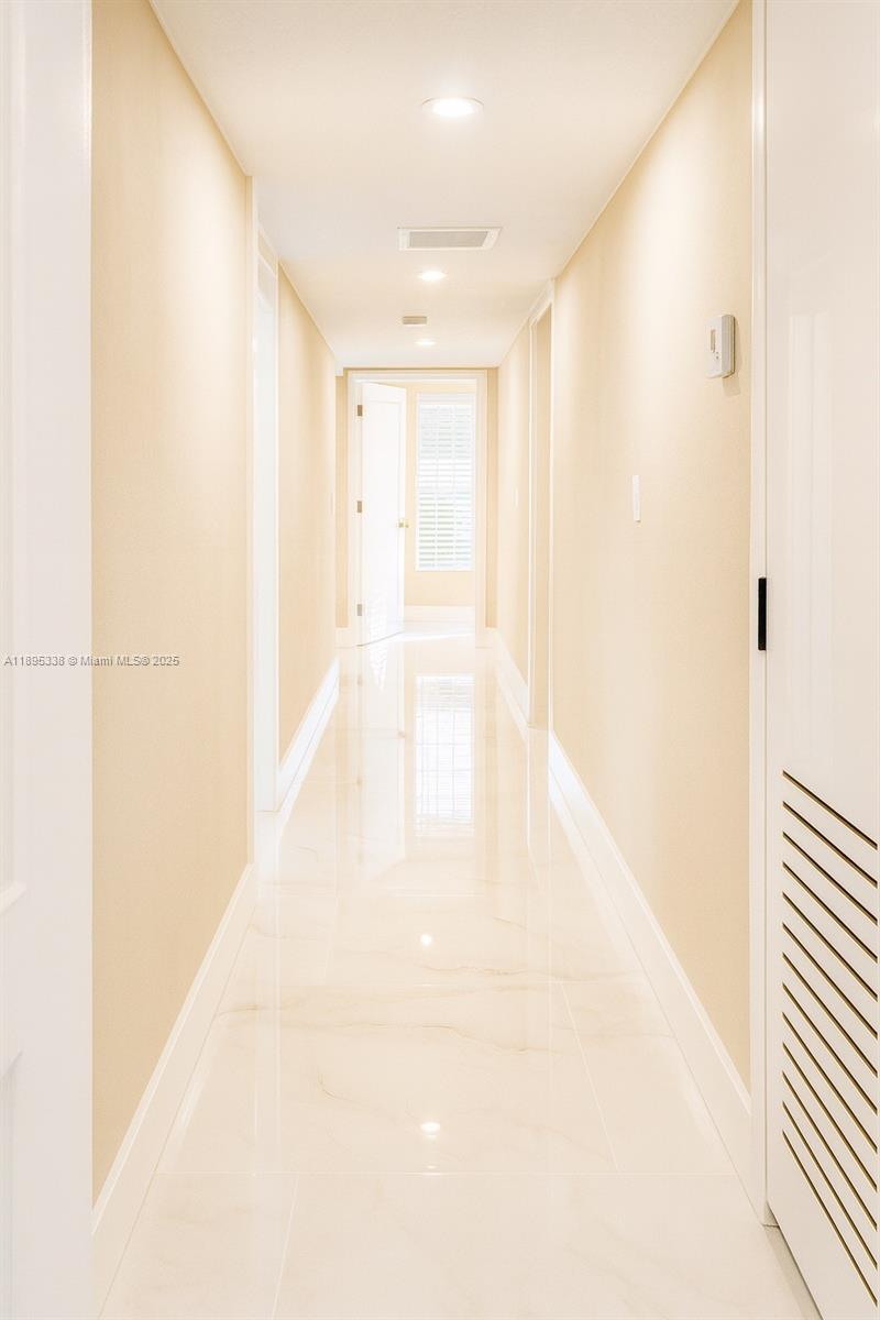 OAKLAND PARK - Residential