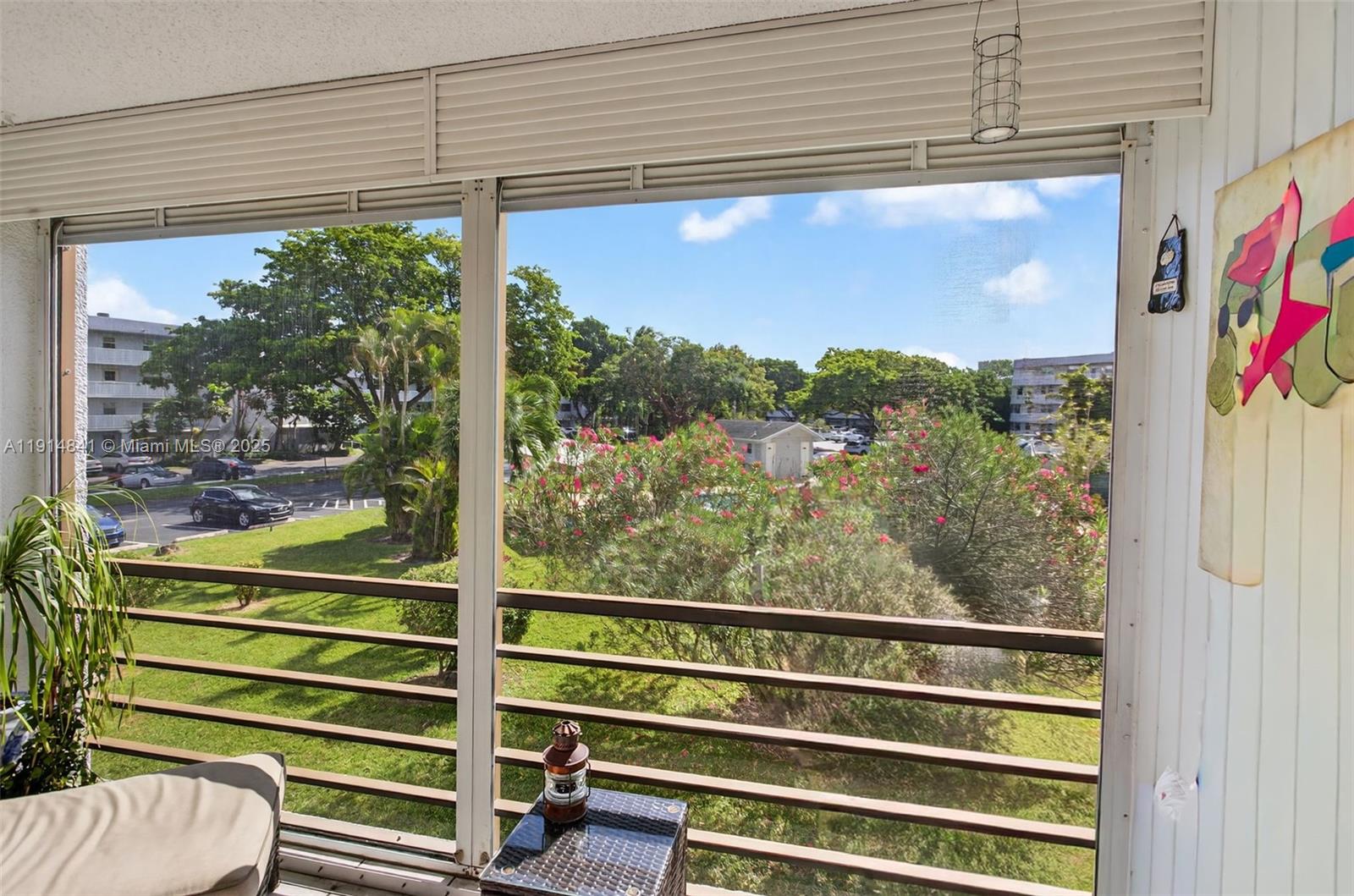 ROYAL PARK CONDO - Residential