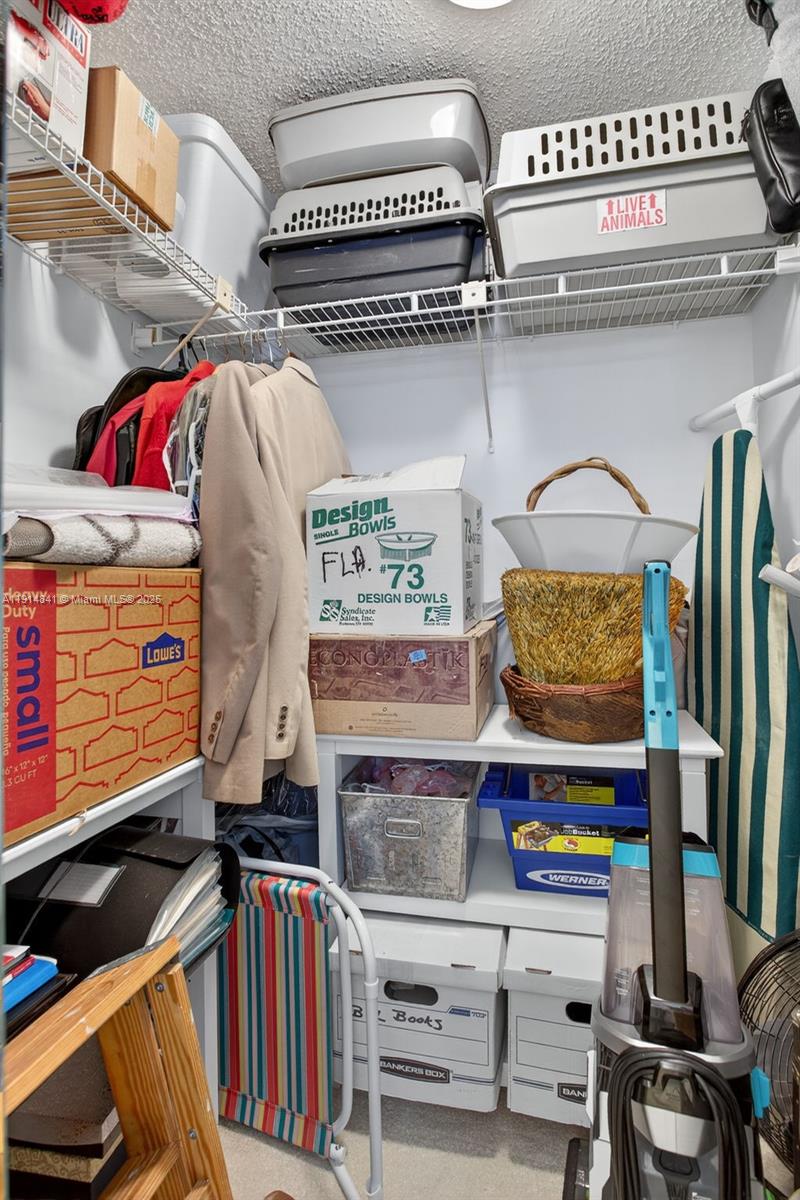 ROYAL PARK CONDO - Residential