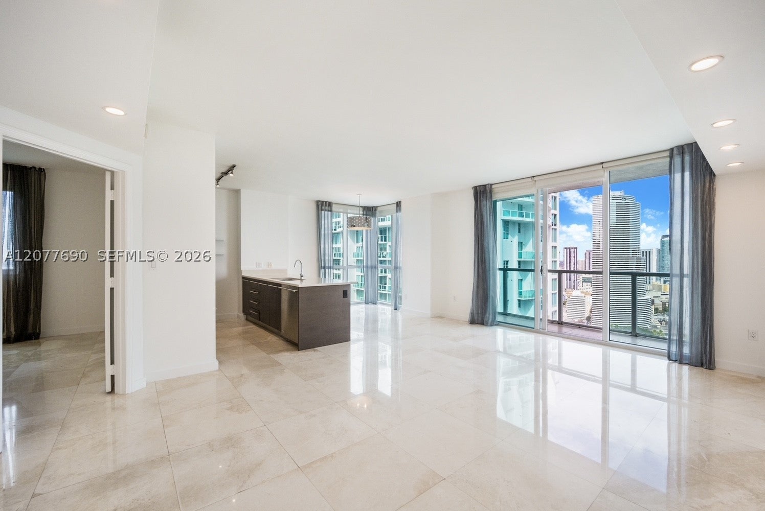 55 SE 6th St 3901