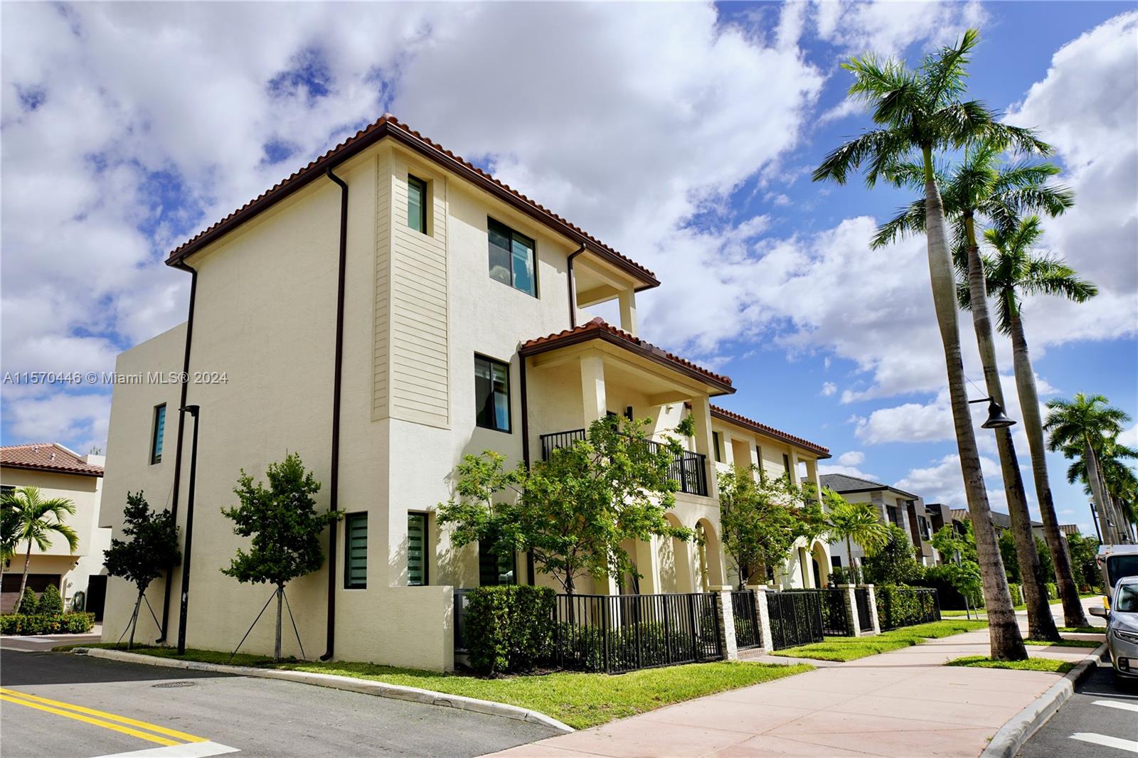 View Doral, FL 33166 townhome