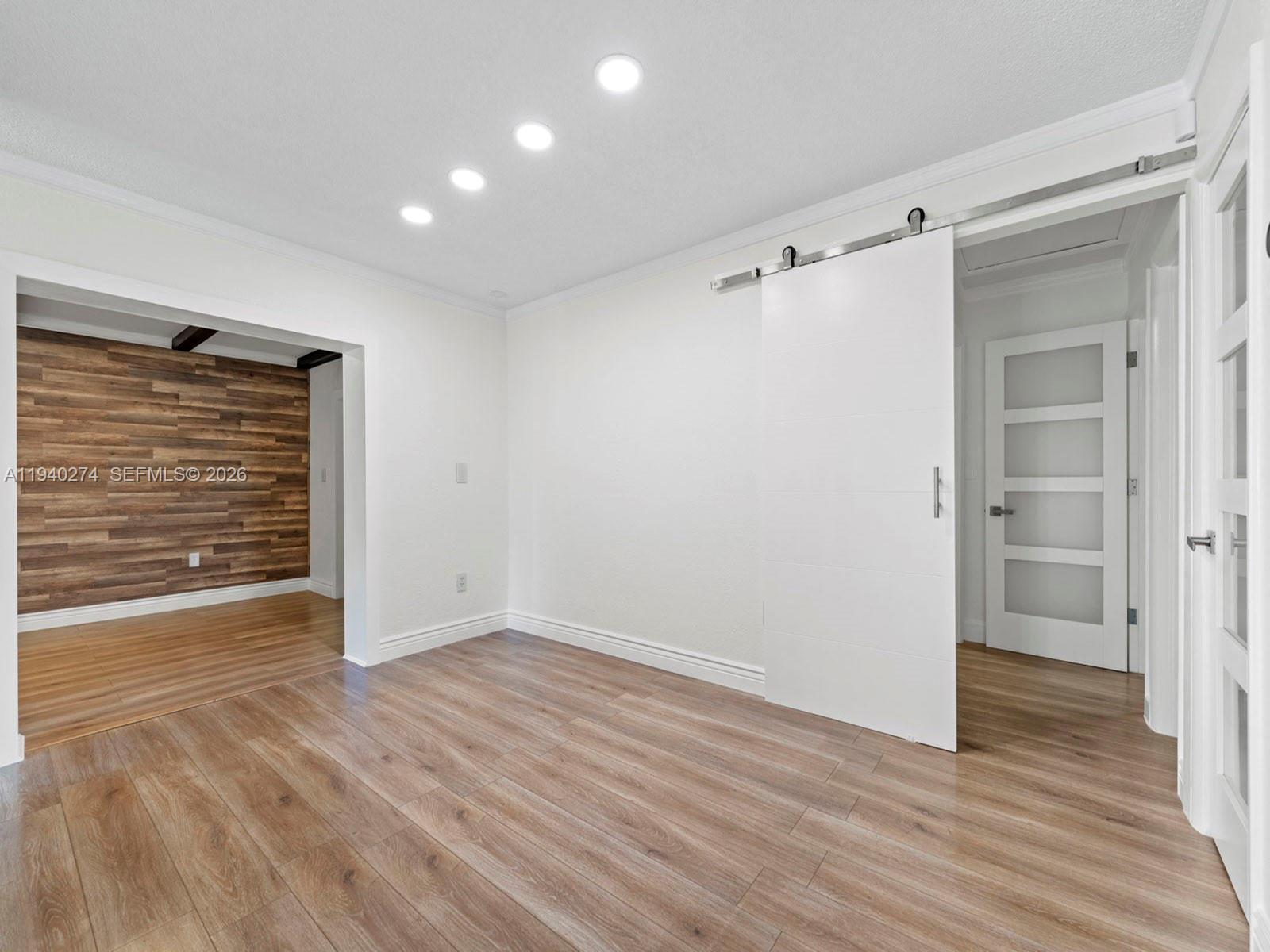 LAKES OF ACADIA UNIT 3 TH - Residential