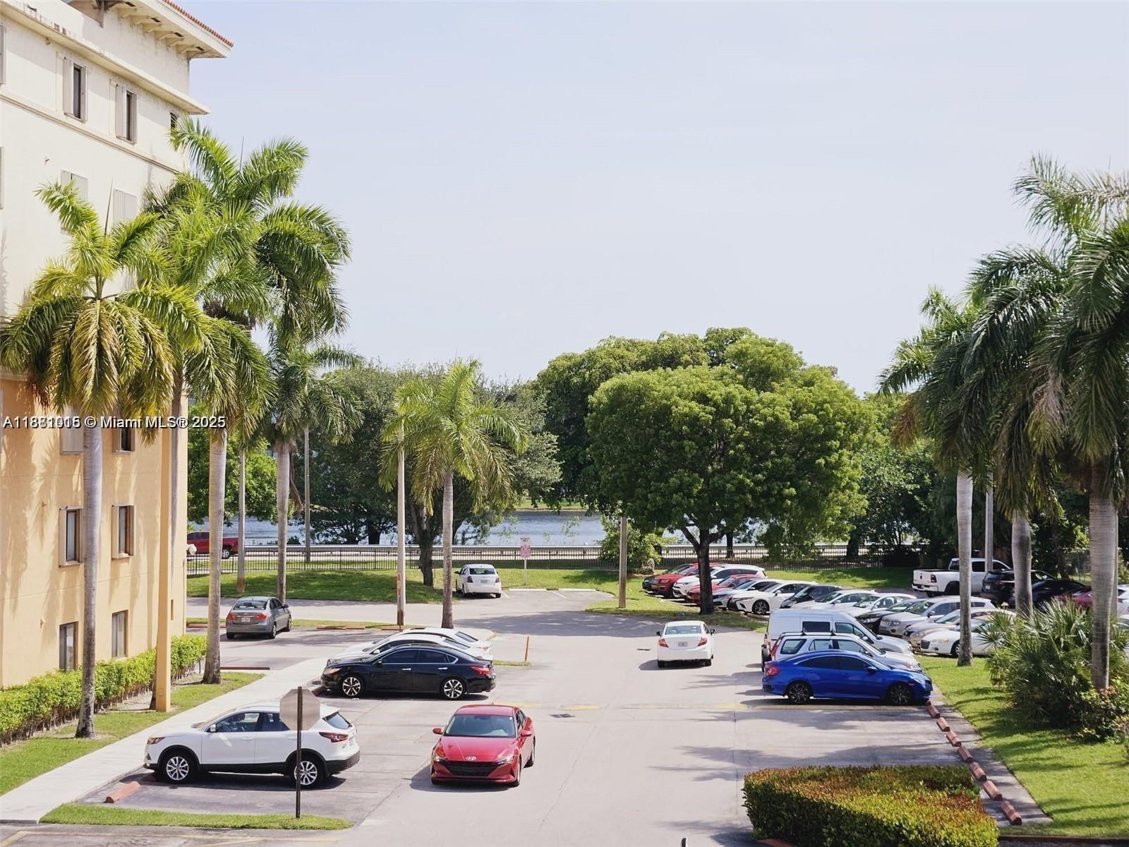 THE FOUNTAINS AT FONTAINE - Residential Lease