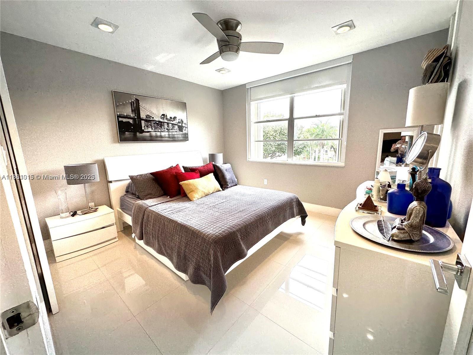 THE FOUNTAINS AT FONTAINE - Residential Lease