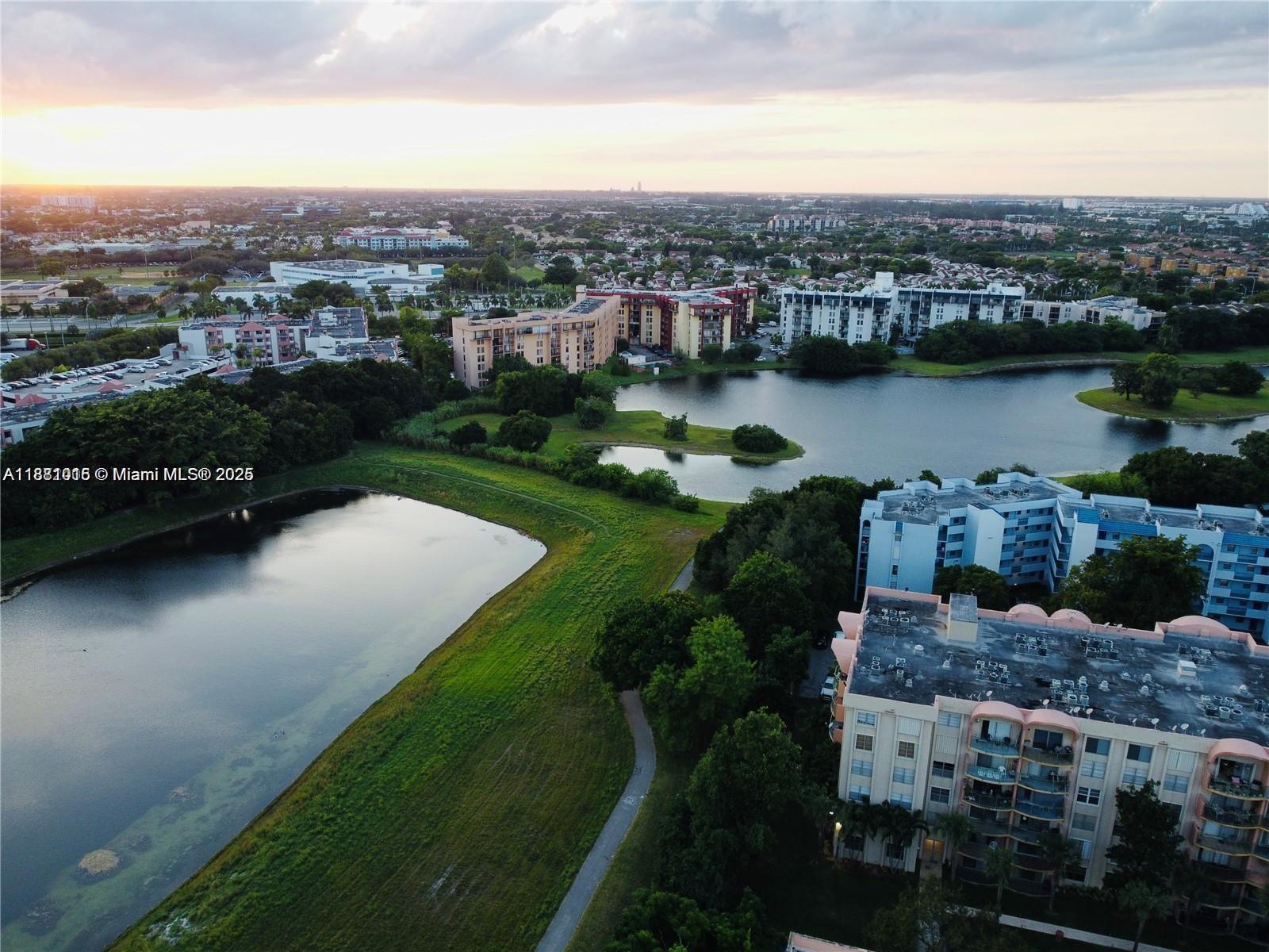 THE FOUNTAINS AT FONTAINE - Residential Lease