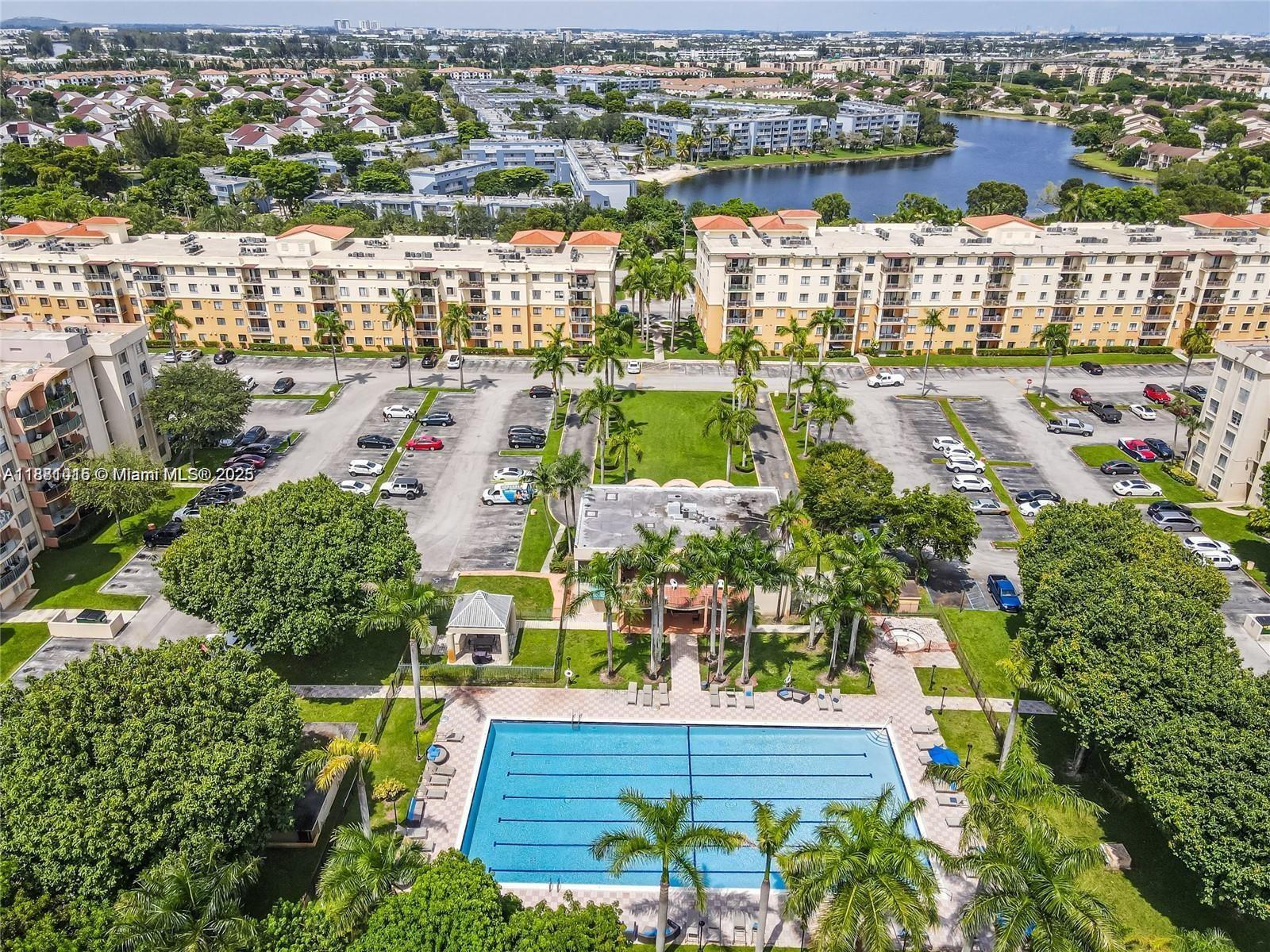 THE FOUNTAINS AT FONTAINE - Residential Lease