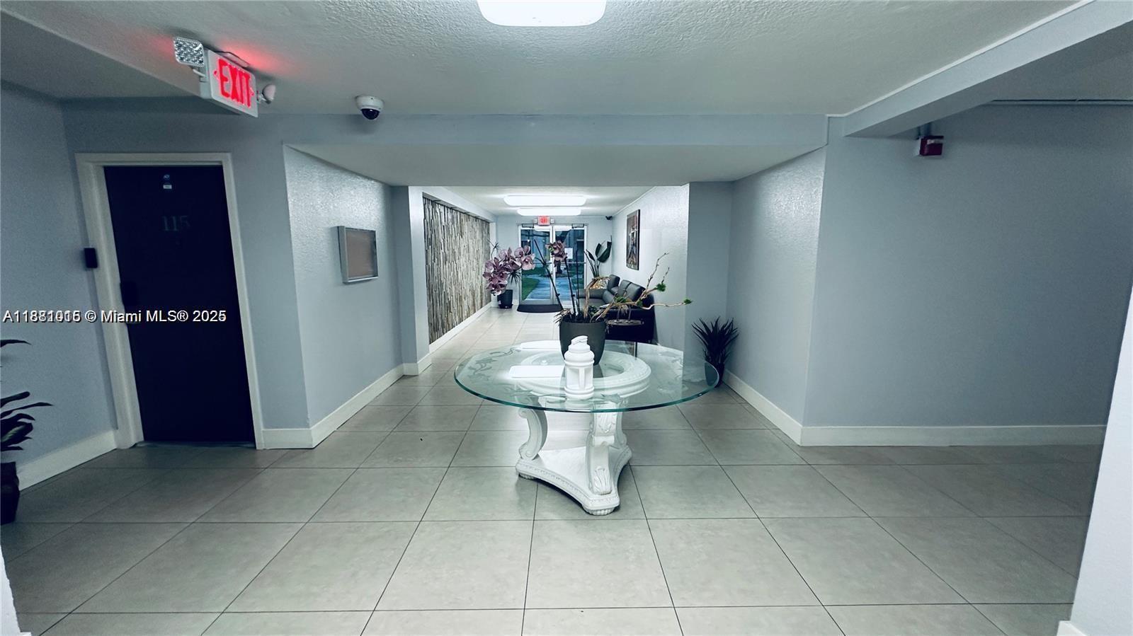 THE FOUNTAINS AT FONTAINE - Residential Lease