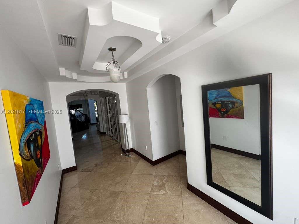 ISLANDS AT DORAL NORTHWES - Residential