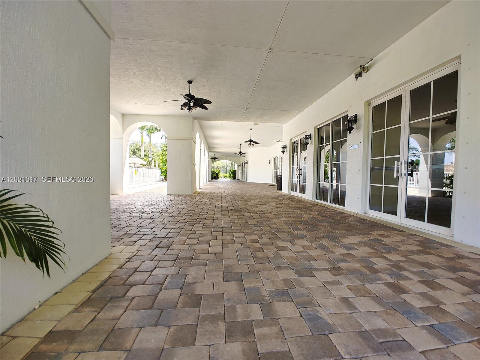 ISLANDS AT DORAL NORTHWES - Residential
