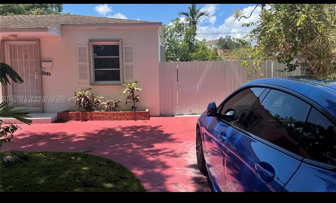 6530 SW 58th Ave