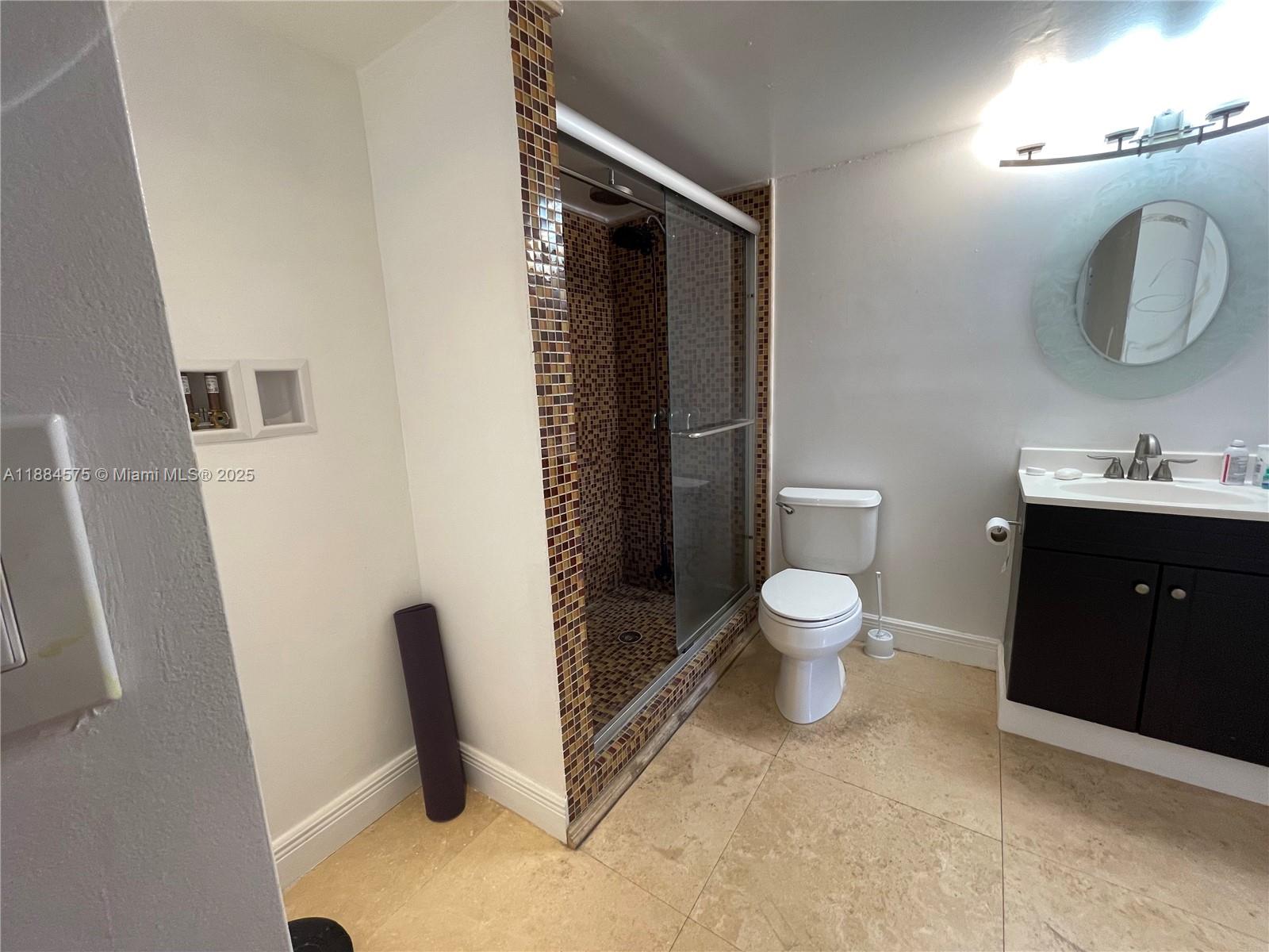345 Ocean Dr 1024