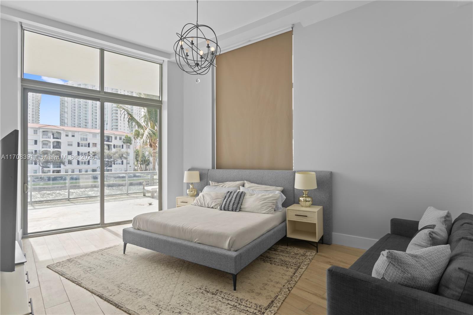 ECHO CONDO - Residential Lease