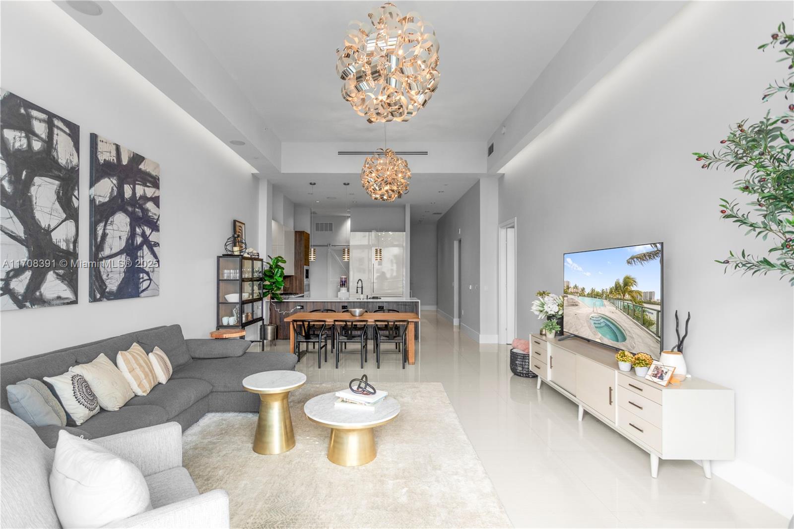 ECHO CONDO - Residential Lease