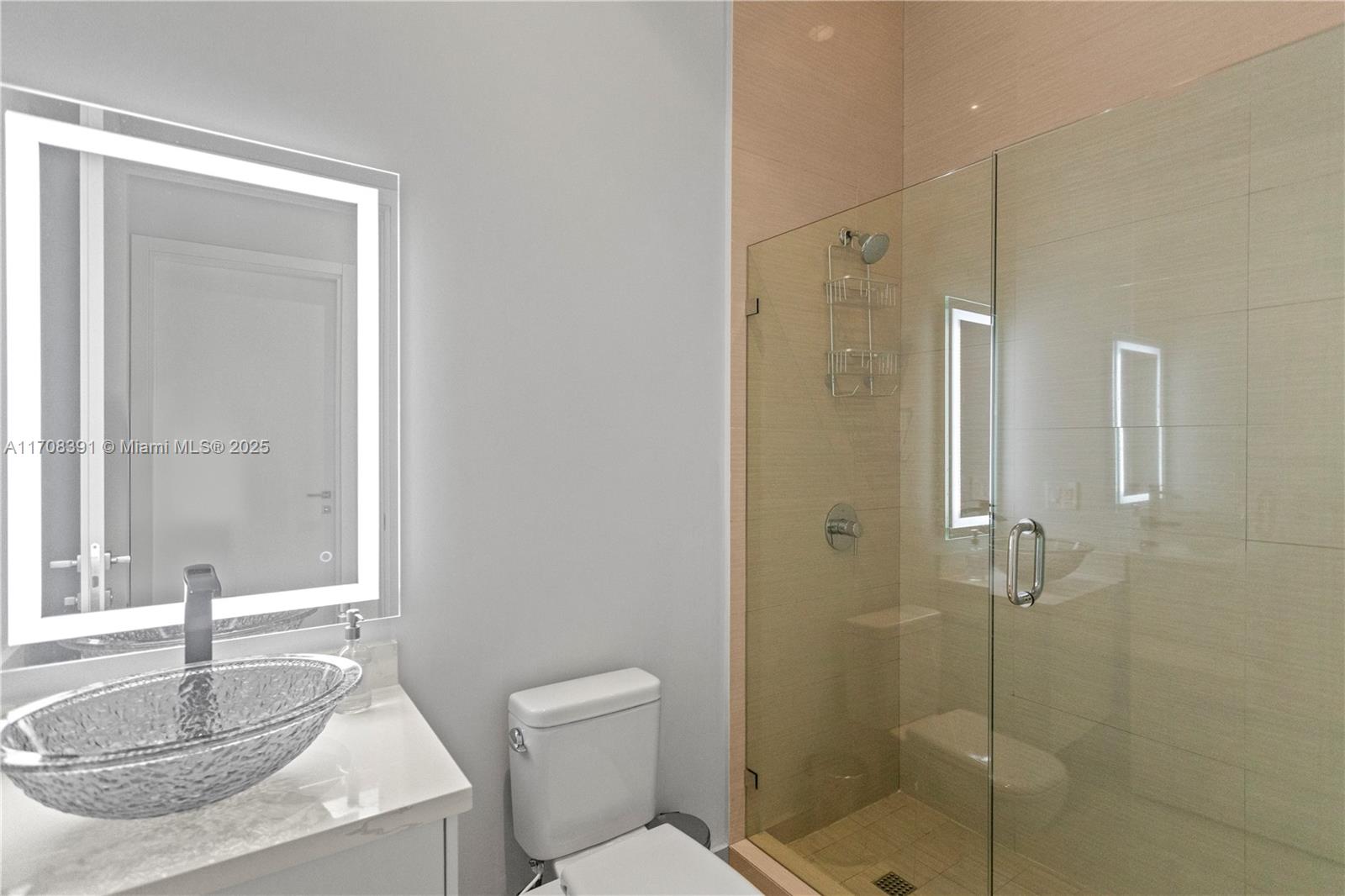 ECHO CONDO - Residential Lease