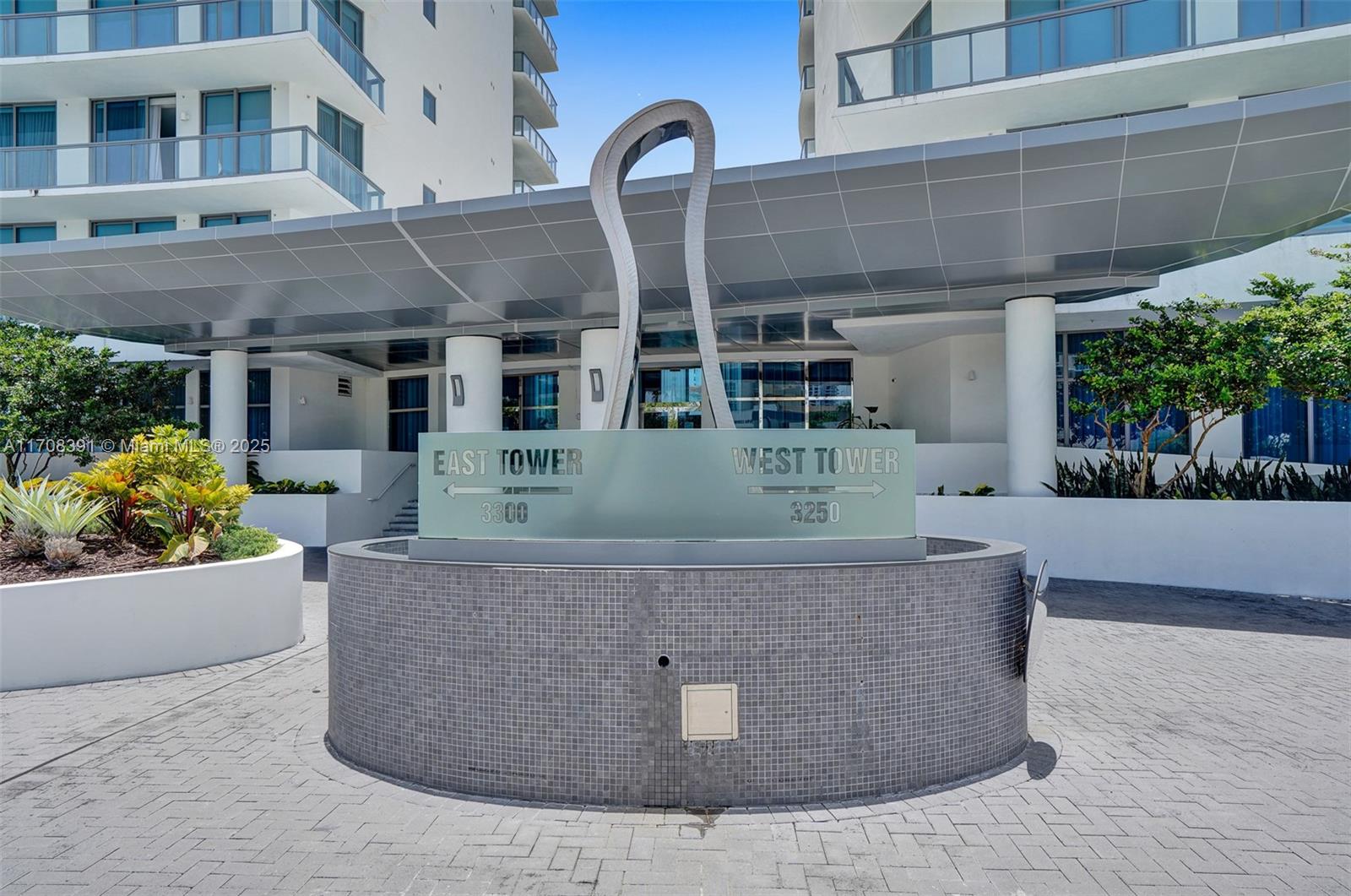 ECHO CONDO - Residential Lease