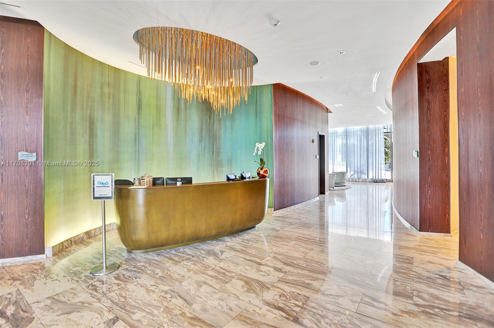 ECHO CONDO - Residential Lease