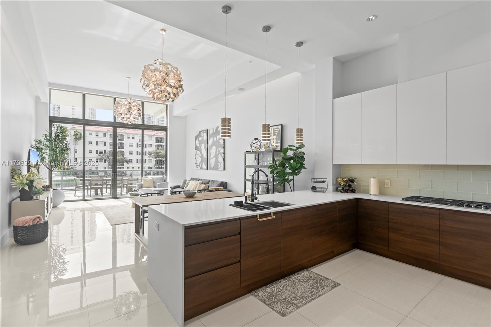 ECHO CONDO - Residential Lease