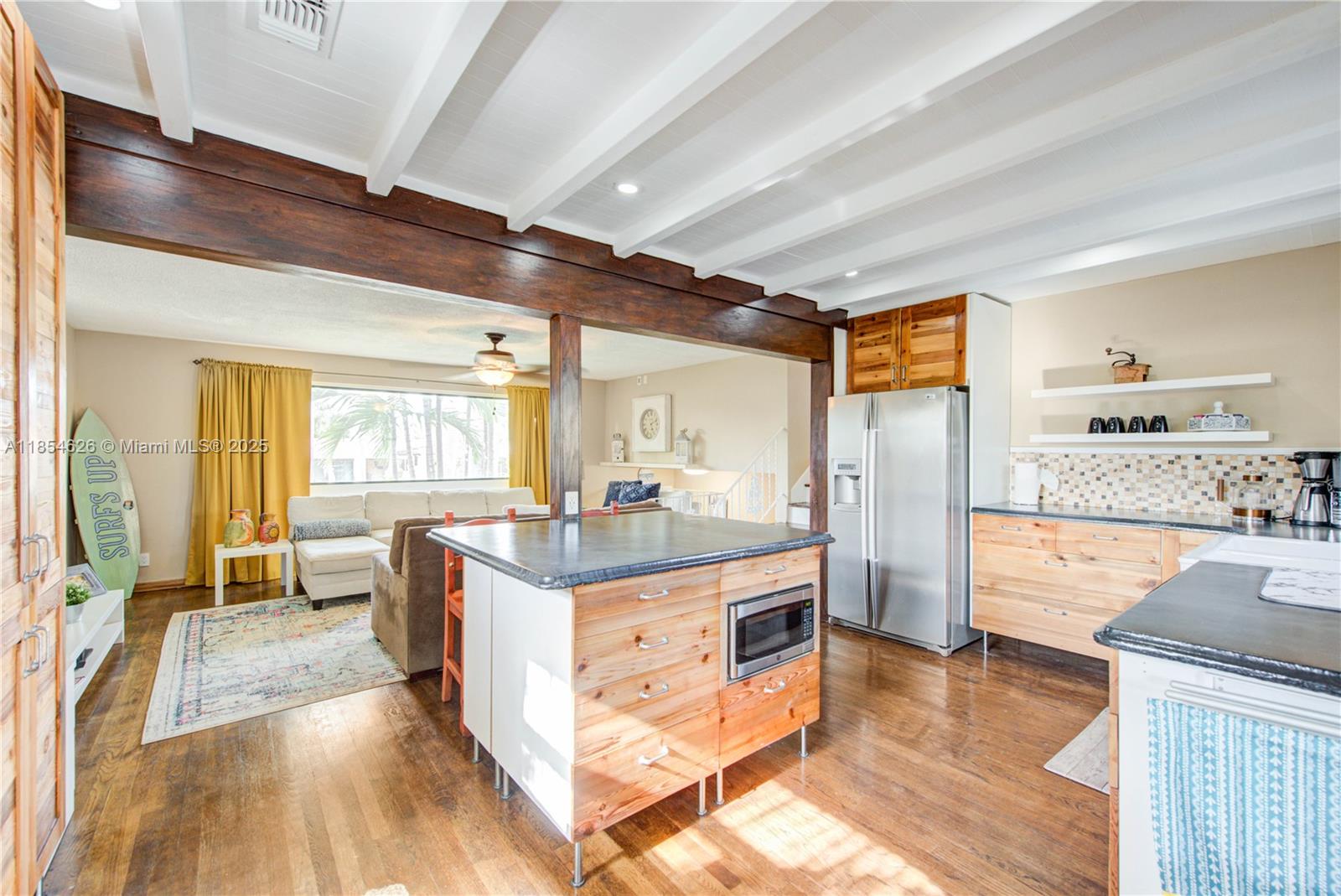 GULFSTREAM ESTATES NO 3 - Residential Lease