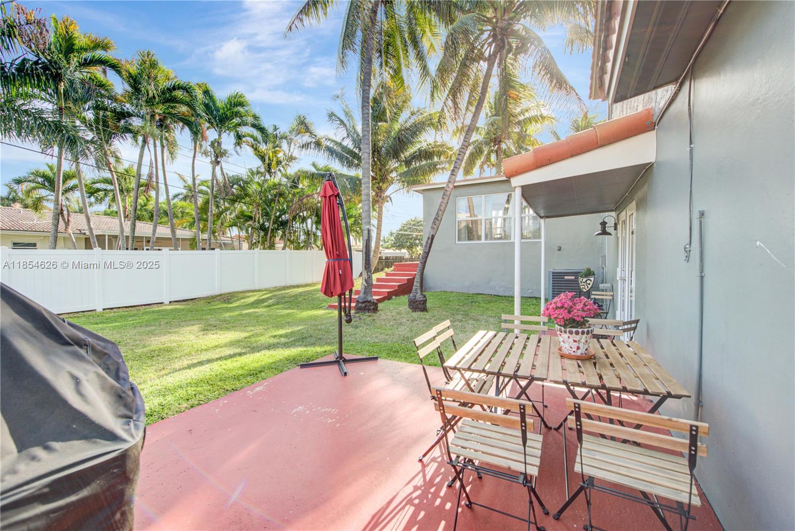 GULFSTREAM ESTATES NO 3 - Residential Lease