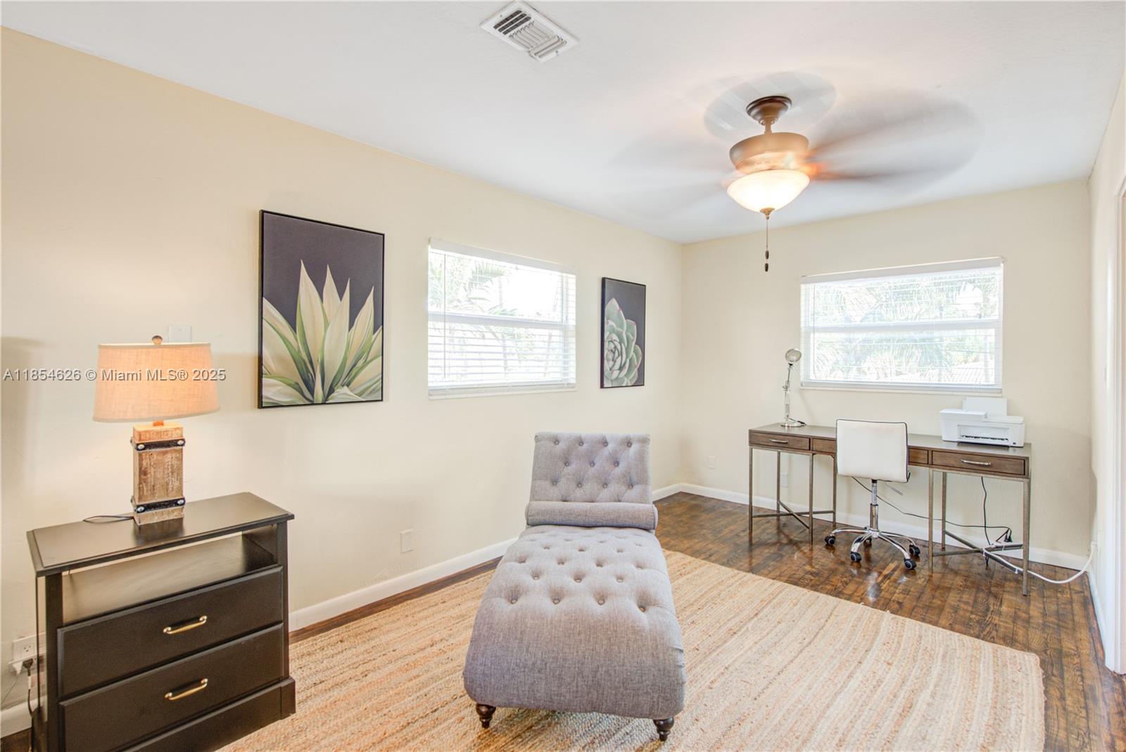 GULFSTREAM ESTATES NO 3 - Residential Lease